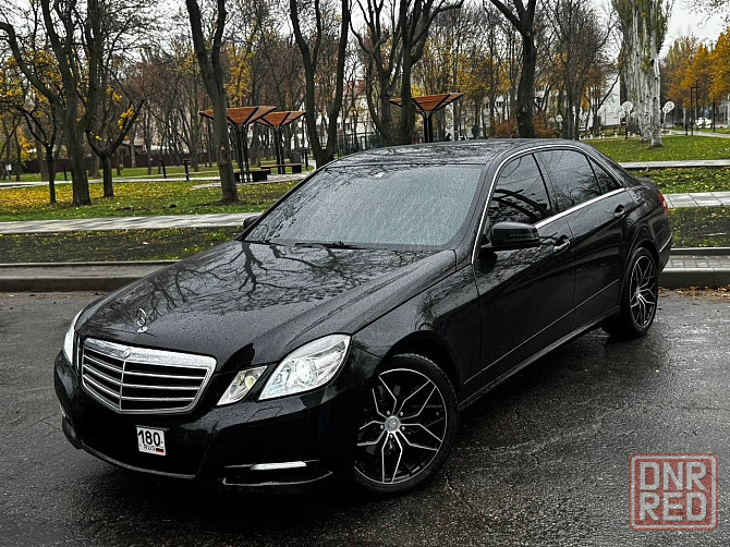 в продаж красивый и в тоже время строгий Mercedes Benz E-Class W212 Донецк - изображение 2