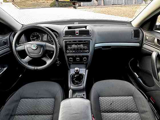 продам Skoda Octavia A5 2012 года! Донецк