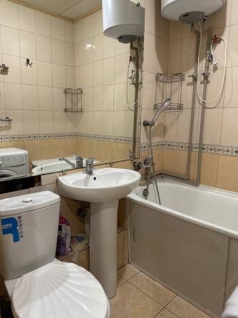 Продается 2-х комнатная в центре Донецк