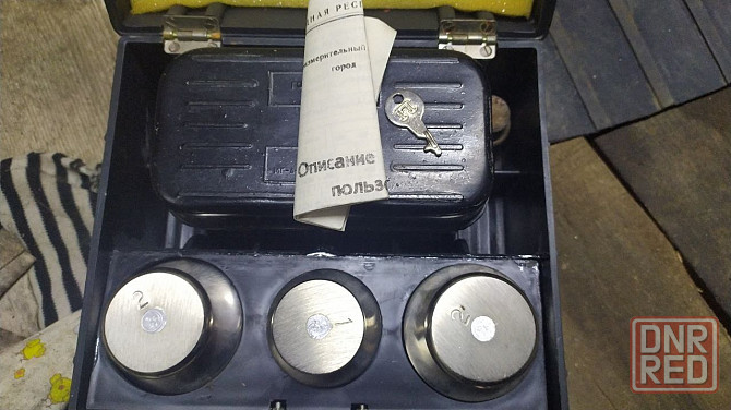 Набор гирек для весов. Гирьки для весов. София Кофарджиев. 4 класс. Макеевка - изображение 1