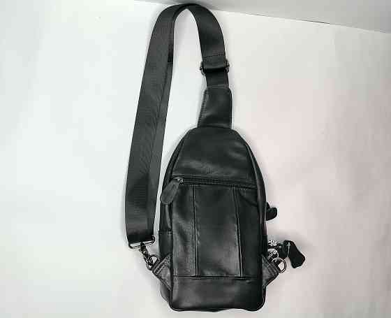 Нагрудная кожаная сумка Донецк