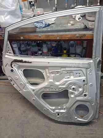 Левая задняя дверь kia rio 3 Донецк