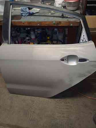 Левая задняя дверь kia rio 3 Донецк