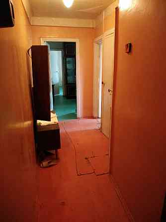 2 комнатная кв., Ворошиловский район, на пересечении Гурова и 50 лет ссср Донецк