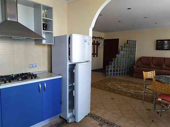 Трехкомнатная на бульваре Пушкина Донецк