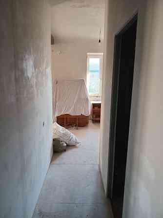 Продается 2 - х комнатная квартира, посёлок им. Абакумова Донецк