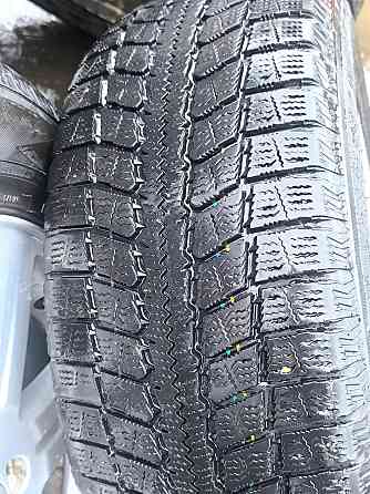 Автошины с дисками 235 / 65 /R 17 Макеевка