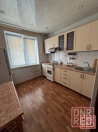 Срочная продажа 2-х ком. квартиры Центрально-городской район Макеевка - изображение 1