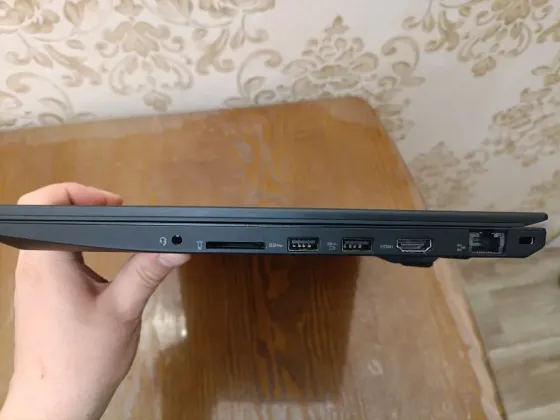 Lenovo ThinkPad T570 (i5-7200U, Full HD, 8Gb DDR4, SSD 250Gb, две батареи) Макеевка
