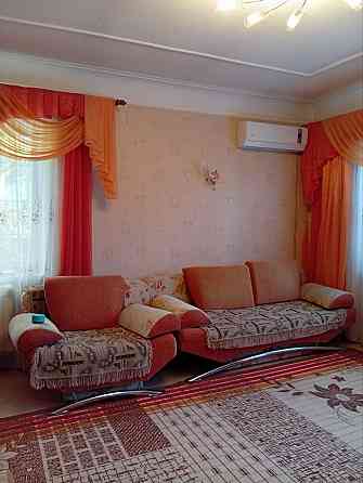 Продам хороший дом в Ленинском районе Донецк