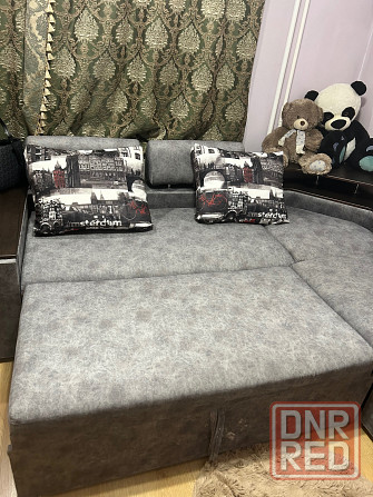 Продам диван раскладной в хорошем состоянии, с подушками и местами для хранения. Калининский р-н. + Донецк - изображение 3