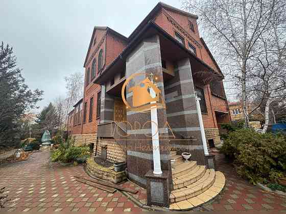 Exclusive! Продажа-3-х Этажного Дома в Центре Калининского Района! Документы готовы ! Донецк