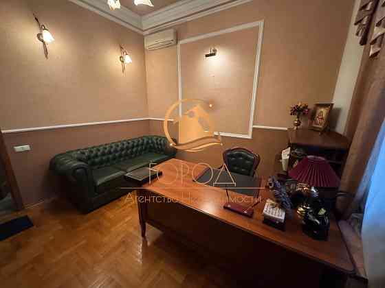 Exclusive! Продажа-3-х Этажного Дома в Центре Калининского Района! Документы готовы ! Донецк