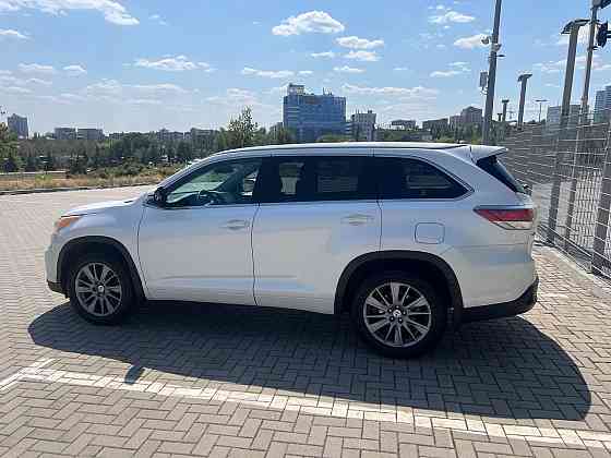 Toyota Highlander 2015 Донецк