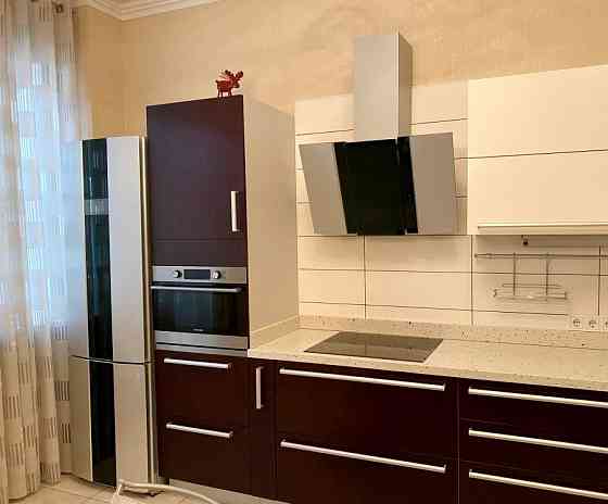 Продам 3к.кв. Новосторой. Ворошиловский р-н. Ориентир жк" Замковый". пр Панфилова. Донецк