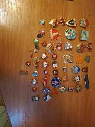 Значки разные Донецк