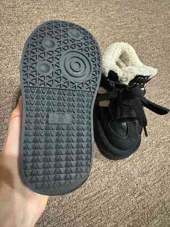 Кроссовки зимние сапожки Донецк