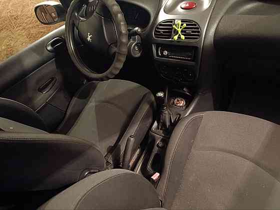 Продаю Peugeot 206 Донецк