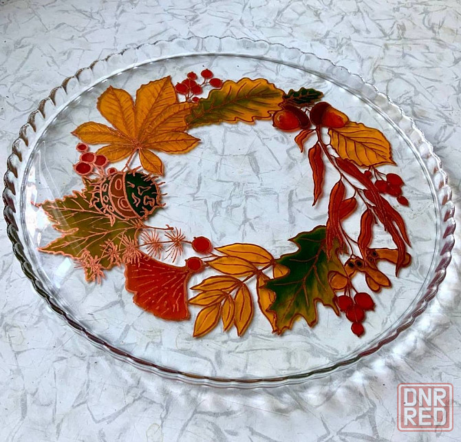 Блюдо "Осень", 28 см. Витражная роспись. Донецк - изображение 2