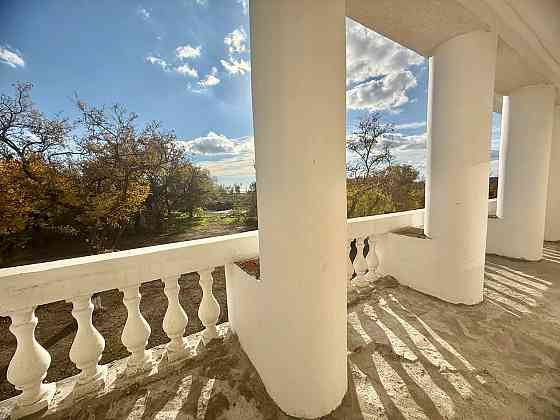 Продажа! 1/3 части в 3-х комнатной квартире в г.Мариуполь. Левый б. Мариуполь