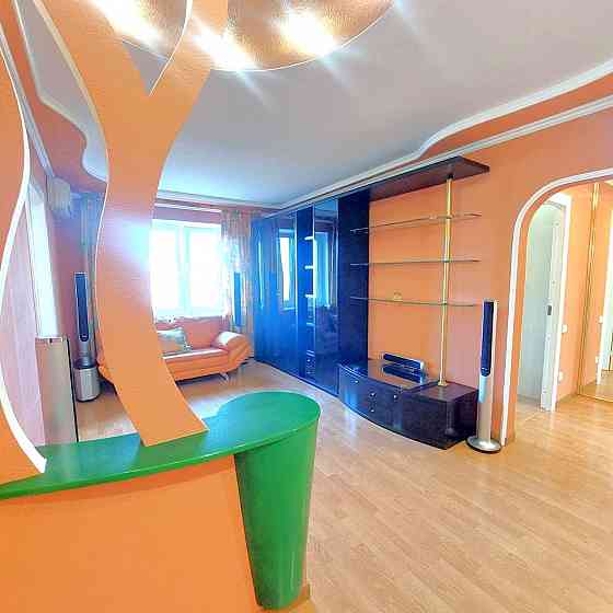 3-х комн. с капитальным ремонтом в центре Донецка. Детский мир/ул. Артема. Донецк