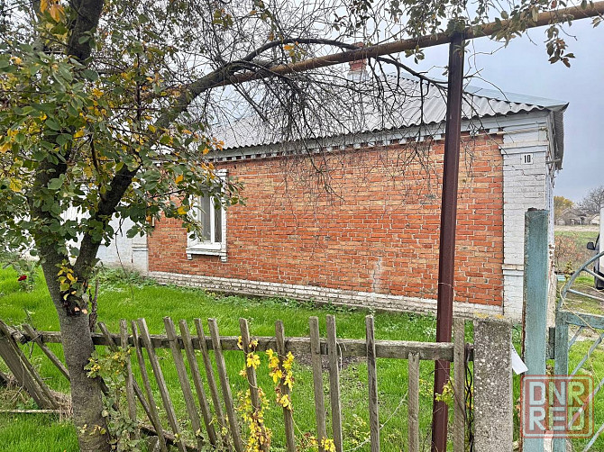 Продажа! Дом в пос. Мангуш Центр! Земля 40 соток Мариуполь - изображение 1