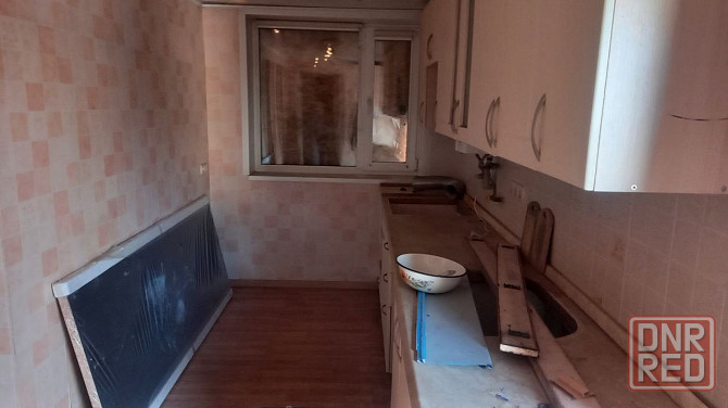 Продам дом на ш. Октябрьской, вода, с/у, газ, под ремонт, 5 соток земли Донецк - изображение 2