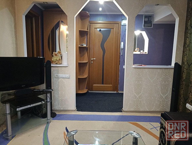 Универмаг " Донбасс", 2к. кв-ра, евроремонт, 3/4, ул. Куйбышева Донецк - изображение 5
