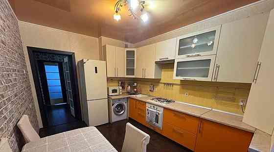 Двухкомнатная возле жд Донецк