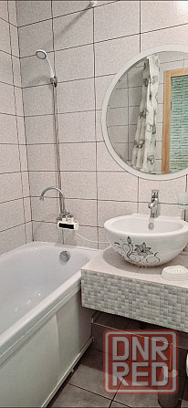 Сдается просторная и уютная 1-комнатная квартира в центре Текстильщика ориентир «Обжора»! Донецк - изображение 4