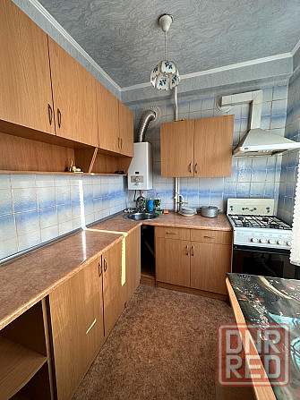 Срочно ! Продам 3 ком.кв Кировский район. Текстильщик, улица Содружества, рядом налоговая. Донецк - изображение 3