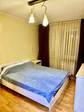 Посуточно 3-х комнатная квартира с водой в центре Донецка Донецк