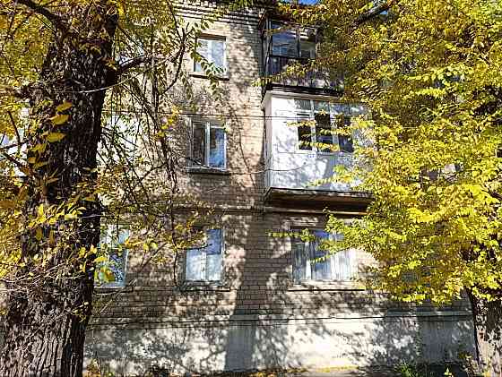 Продается двухкомнатная квартира на Будапештской (район остановки Гараж/Партизанский п-т) Донецк