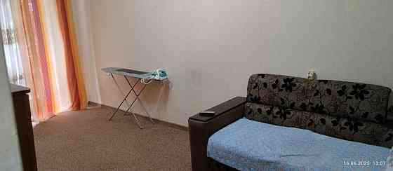 родам 1 комнатную квартиру г. Харцызск, ул. Октябрьская Харцызск