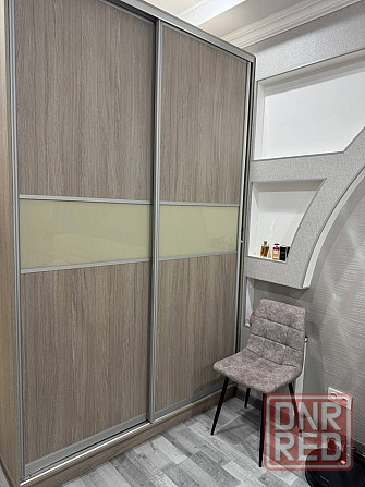 Просторная 2-комнатная квартира с дизайнерским ремонтом в г. Новый Свет Старобешево - изображение 6