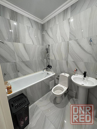 Просторная 2-комнатная квартира с дизайнерским ремонтом в г. Новый Свет Старобешево - изображение 4