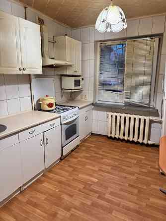 Продается 3 к. квартира ул. Куйбышева 1/9 этаж Донецк