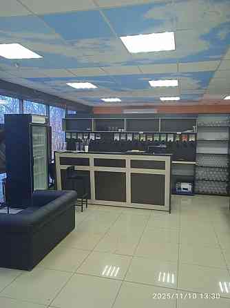 Аренда магазина, 300 м.кв., Текстильщик, ул.Петровского, Кировский район. Донецк