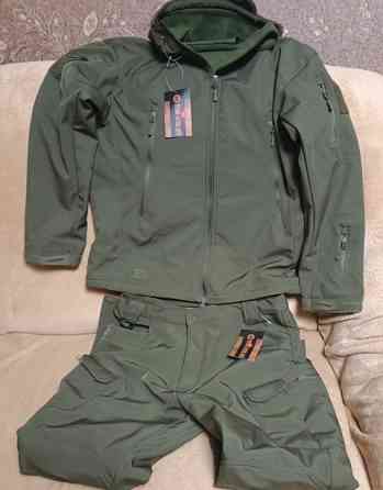 Демисезонный костюм Макеевка