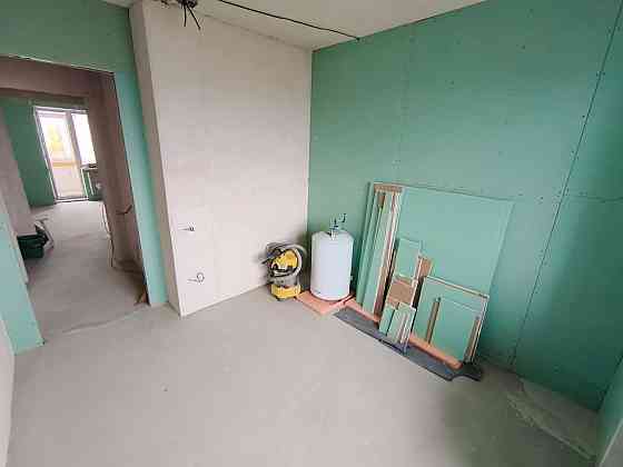 Продам 3-х комнатную квартиру г. Харцызск, мкр. Металлургов Харцызск