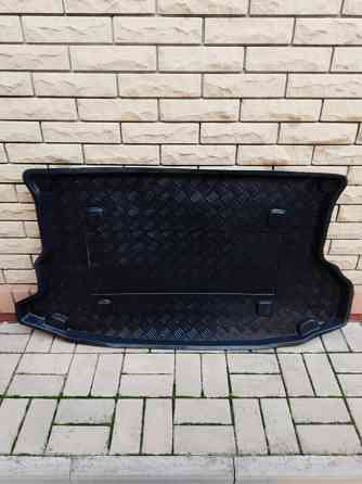 Продам коврик (корыто) в багажник Хундай Туксон( и Фольц Туран). Донецк