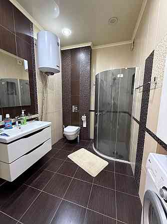 Продам 3к.квартиру пр.Ватутина 2Д 100 м2 дизайнерский ремонт Донецк