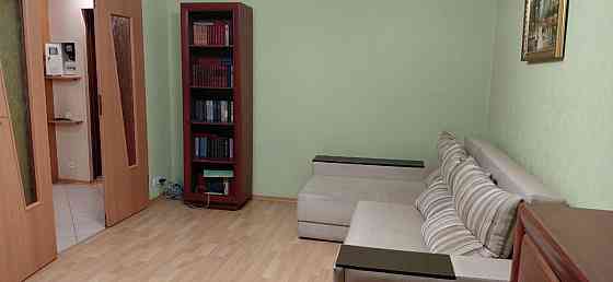 Продам 3-комнатную квартиру на Набережной Донецк