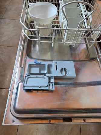 Продам посудомоечную машину Аристон Макеевка