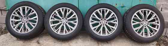 Колеса Nokian Tyres Hakkapeliitta R SUV 265/50 R20, Диски: MOMO Донецк