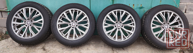 Колеса Nokian Tyres Hakkapeliitta R SUV 265/50 R20, Диски: MOMO Донецк - изображение 1