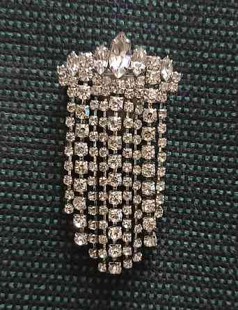 Брошь с подвесками чсср Донецк