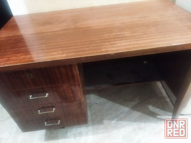 Стол письменный Донецк - изображение 1