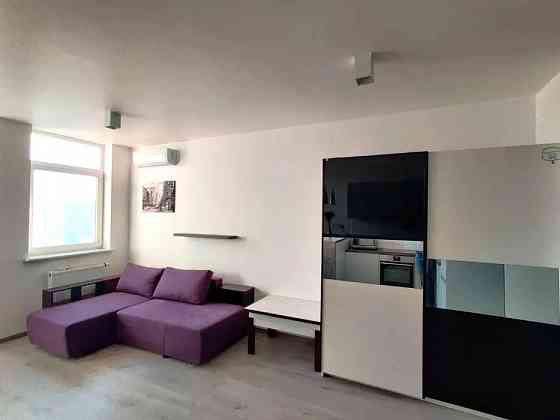 Сдается просторная однушка-студия в Донецке Донецк