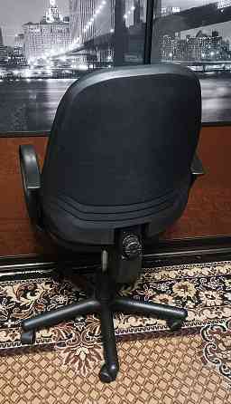 кресло на роликах, мягкая яловая кожа Донецк